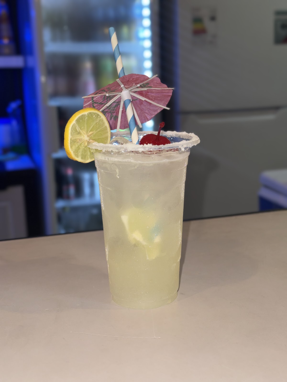 TzZz Bar & Bites