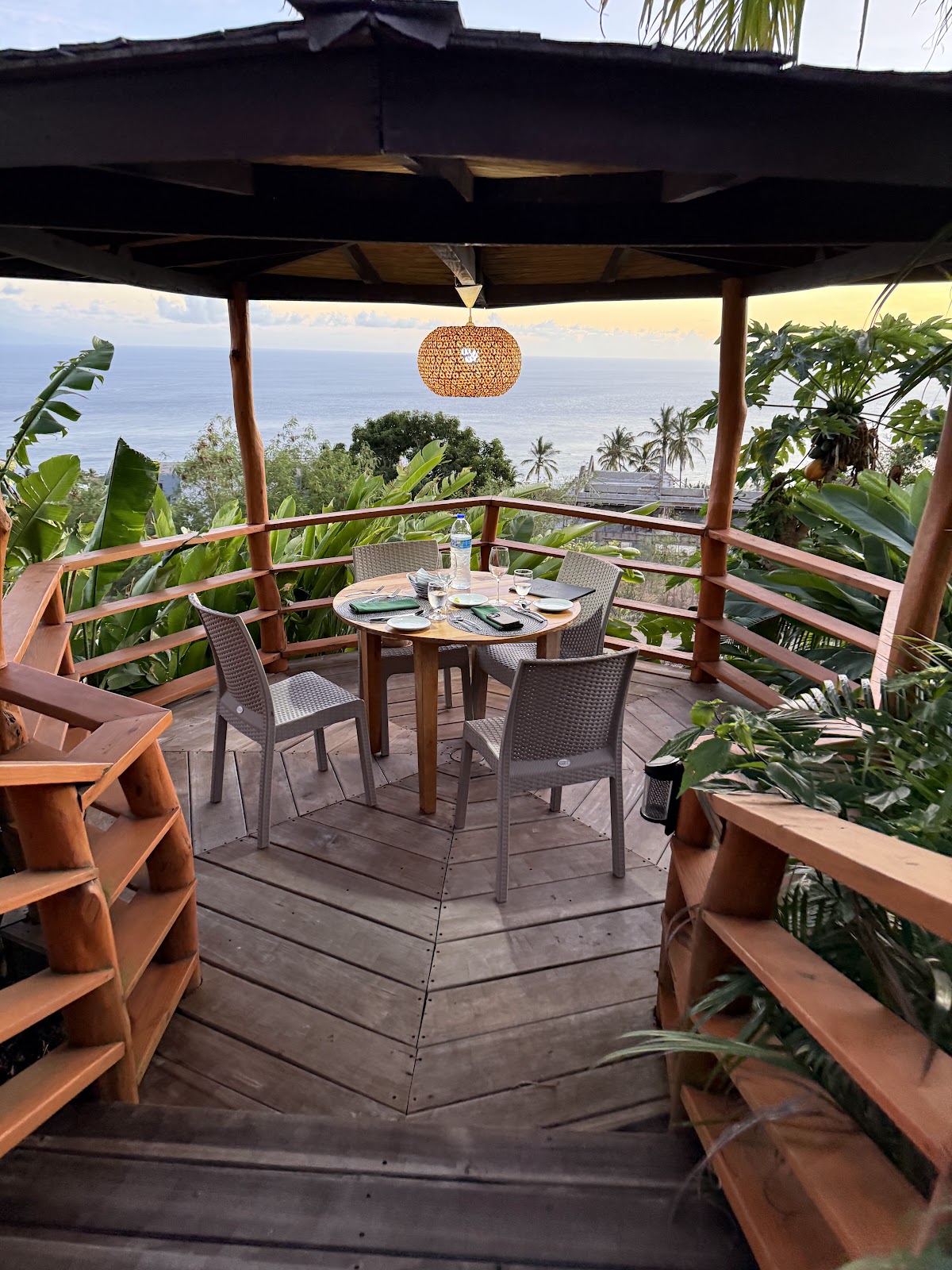 Solèy Kouché Restaurant