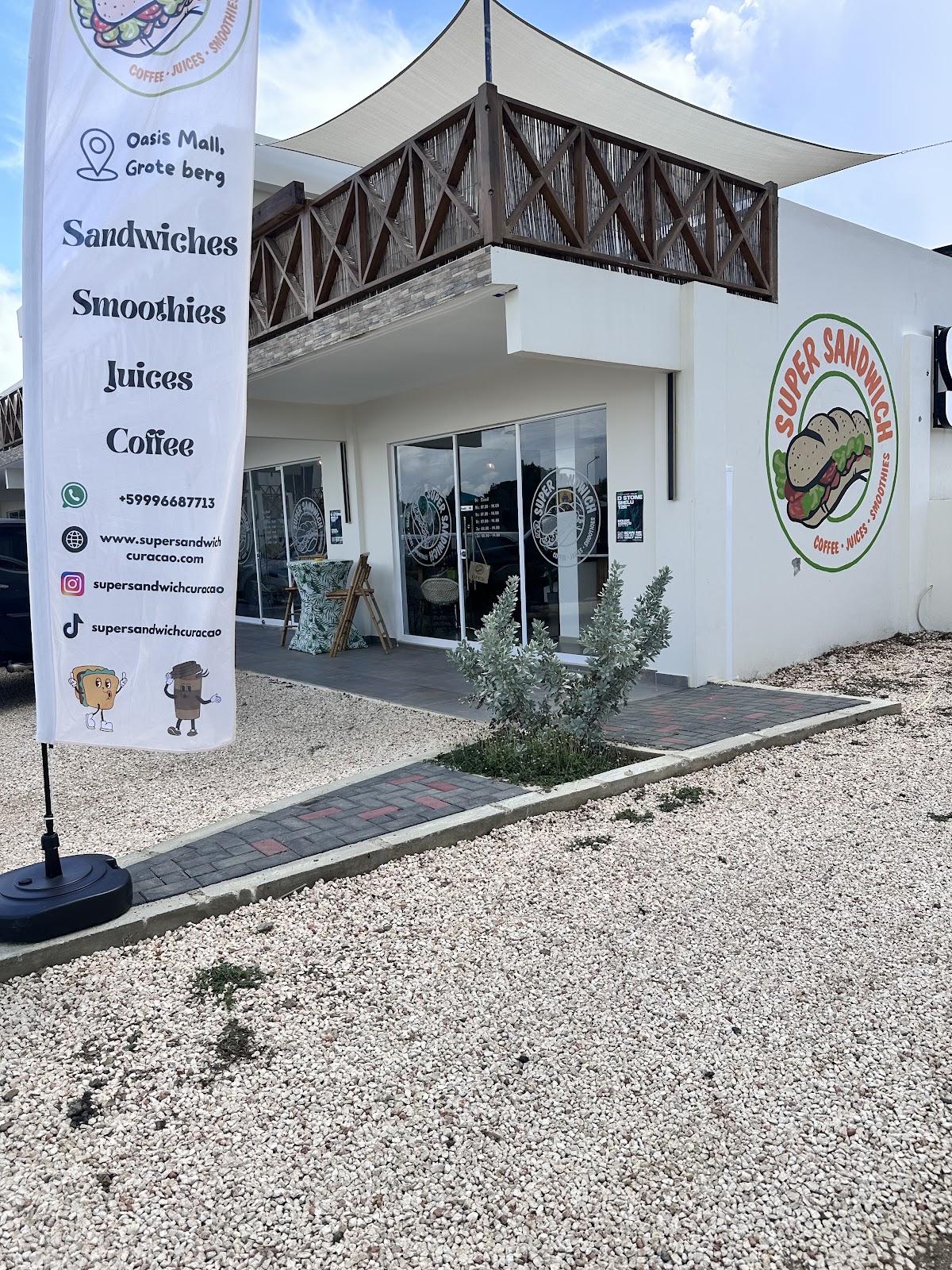 Super Sandwich Curacao