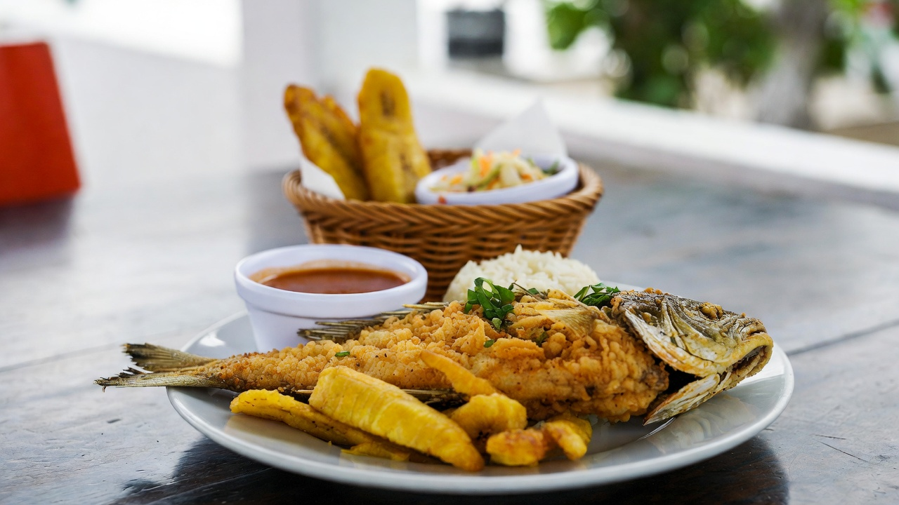 Top 10 Must-Try Local Dishes in St Maarten-St Martin