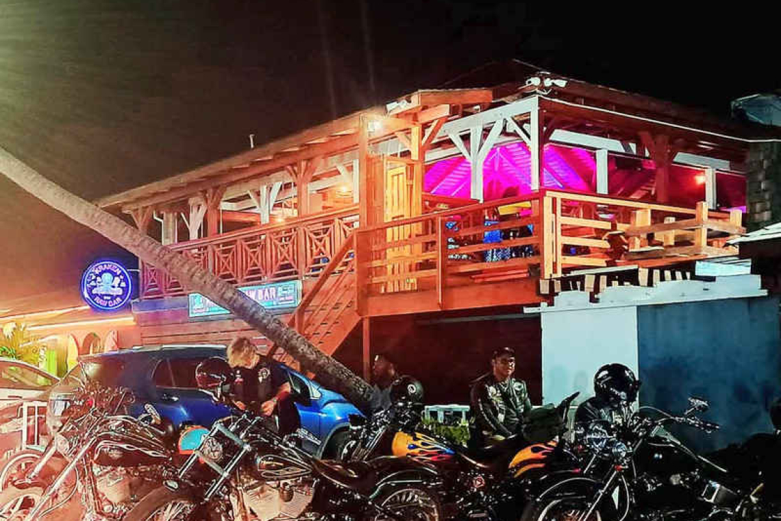 Kraken Raw Bar Sxm